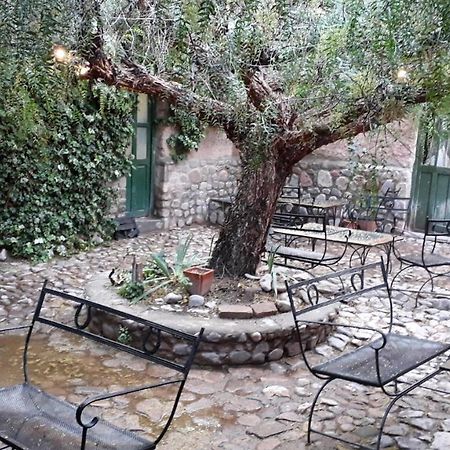 Casa De La Flia. Sanchez Bed & Breakfast Humahuaca Exterior photo
