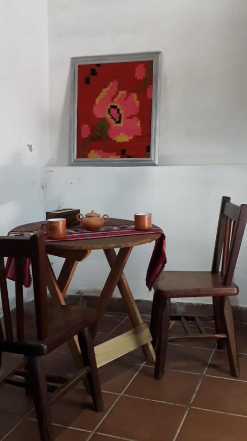 Casa De La Flia. Sanchez Bed & Breakfast Humahuaca Exterior photo